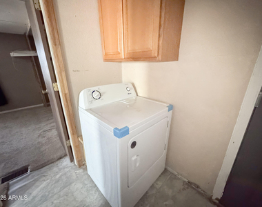 2875 W Foothill Street - Photo Thumbnail 19