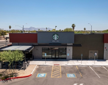 2875 W Foothill Street - Photo Thumbnail 43