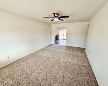 458 W Highland Street - Photo Thumbnail 7