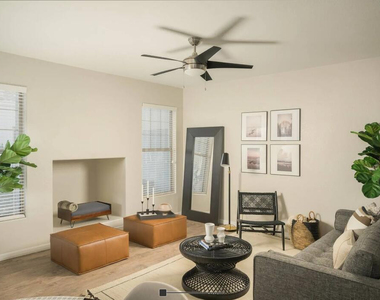10 W Minnezona Avenue - Photo Thumbnail 1