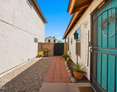 8839 W Bluefield Avenue - Photo Thumbnail 2