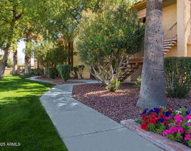 9415 N 99th Avenue - Photo Thumbnail 11