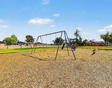 3330 S Parkside Drive - Photo Thumbnail 30