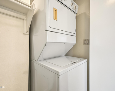 3330 S Parkside Drive - Photo Thumbnail 23