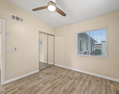 3330 S Parkside Drive - Photo Thumbnail 19