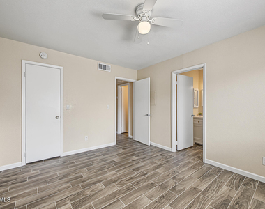 3330 S Parkside Drive - Photo Thumbnail 14