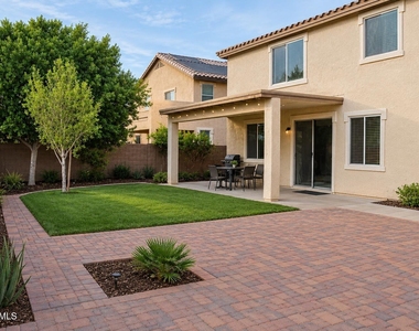 9982 N 86th Lane - Photo Thumbnail 10