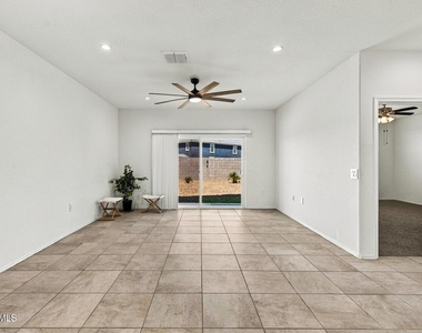 35672 W San Ildefanso Avenue - Photo Thumbnail 2