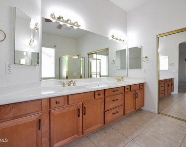21919 N 79th Avenue - Photo Thumbnail 37