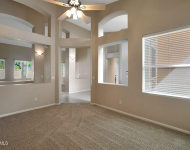 21919 N 79th Avenue - Photo Thumbnail 9