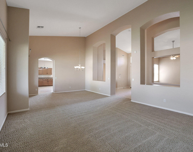 21919 N 79th Avenue - Photo Thumbnail 14