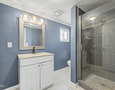 2807 N 21st Street - Photo Thumbnail 12