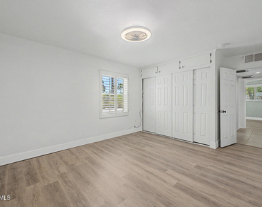 2807 N 21st Street - Photo Thumbnail 14