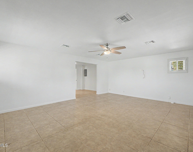 2807 N 21st Street - Photo Thumbnail 9