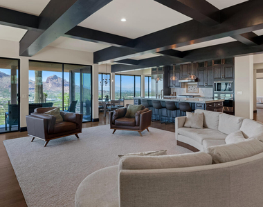 5800 E Glen Drive - Photo Thumbnail 2