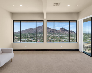 5800 E Glen Drive - Photo Thumbnail 13