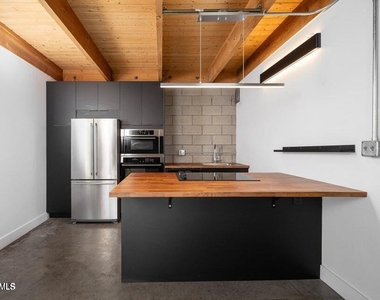 537 E Willetta Street - Photo Thumbnail 16