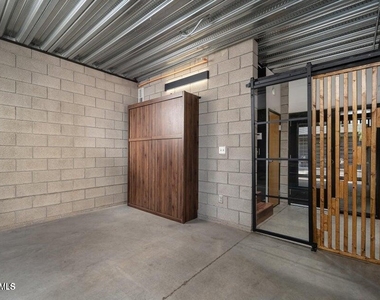 537 E Willetta Street - Photo Thumbnail 29