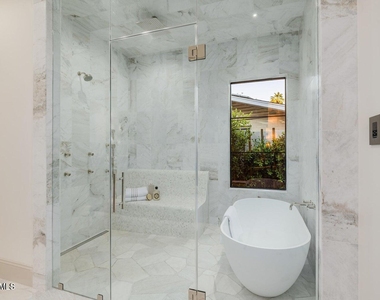 3301 E Elm Street - Photo Thumbnail 15