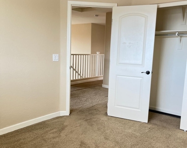 7540 W Marconi Avenue - Photo Thumbnail 56