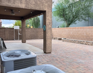 7540 W Marconi Avenue - Photo Thumbnail 26