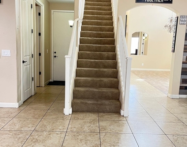 7540 W Marconi Avenue - Photo Thumbnail 31