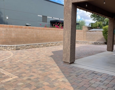 7540 W Marconi Avenue - Photo Thumbnail 29