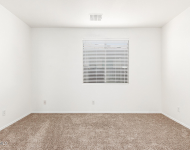 18175 W Eva Street - Photo Thumbnail 9
