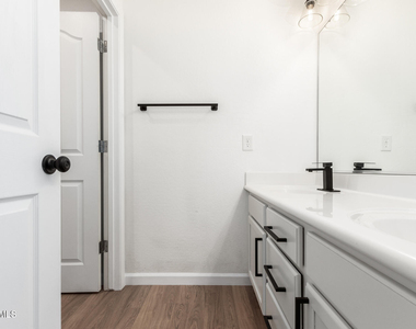 18175 W Eva Street - Photo Thumbnail 18