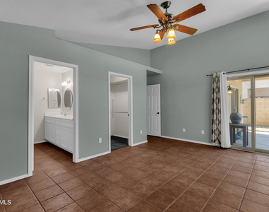 13864 N 91st Lane - Photo Thumbnail 9