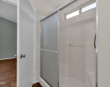 13864 N 91st Lane - Photo Thumbnail 11