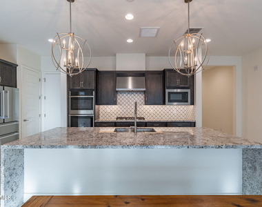 25424 N 19th Drive - Photo Thumbnail 2