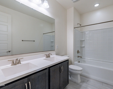 25424 N 19th Drive - Photo Thumbnail 18