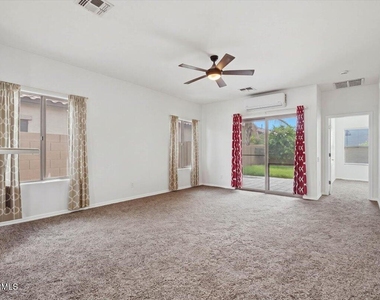 11137 E Sutter Avenue - Photo Thumbnail 1