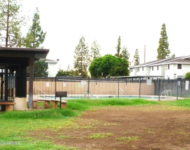 914 S Acapulco Lane - Photo Thumbnail 11