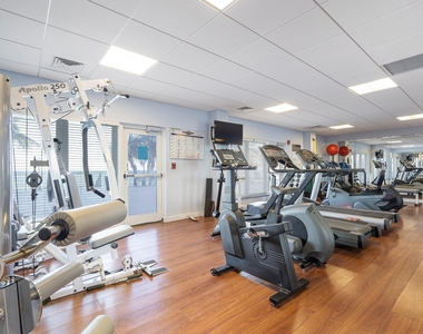 2066 N Ocean Boulevard - Photo Thumbnail 34