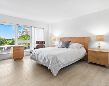 2066 N Ocean Boulevard - Photo Thumbnail 20