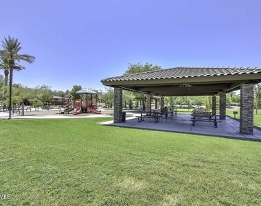 29789 W Fairmount Avenue - Photo Thumbnail 48