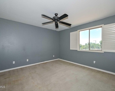 29789 W Fairmount Avenue - Photo Thumbnail 20