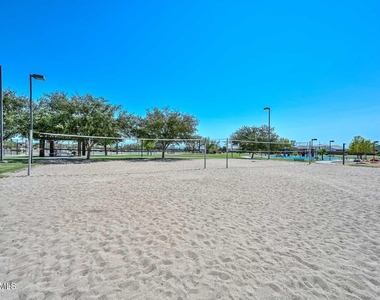 29789 W Fairmount Avenue - Photo Thumbnail 57