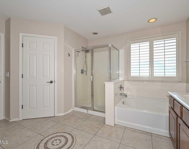 29789 W Fairmount Avenue - Photo Thumbnail 29