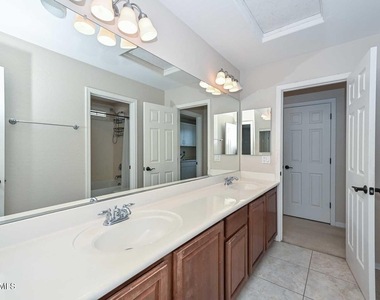 29789 W Fairmount Avenue - Photo Thumbnail 22