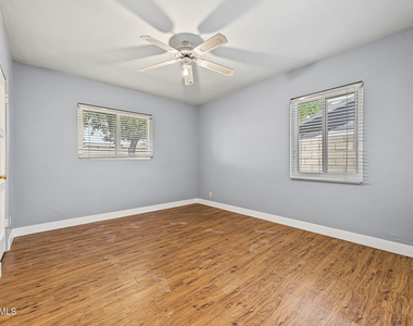 851 N Country Club Drive - Photo Thumbnail 14