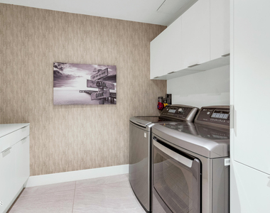 3801 N Goldwater Boulevard - Photo Thumbnail 21