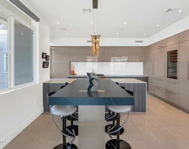 3801 N Goldwater Boulevard - Photo Thumbnail 3