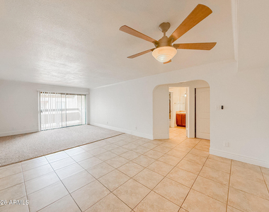 3825 E Camelback Road - Photo Thumbnail 4