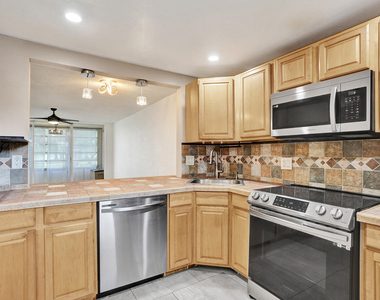 8301 Sands Point Boulevard - Photo Thumbnail 5