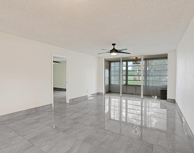 8301 Sands Point Boulevard - Photo Thumbnail 7