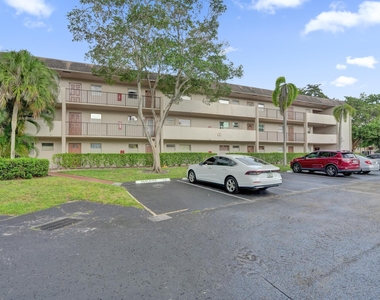 8301 Sands Point Boulevard - Photo Thumbnail 32