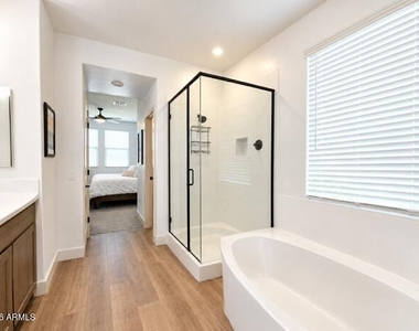 9986 W Monterey Way - Photo Thumbnail 6
